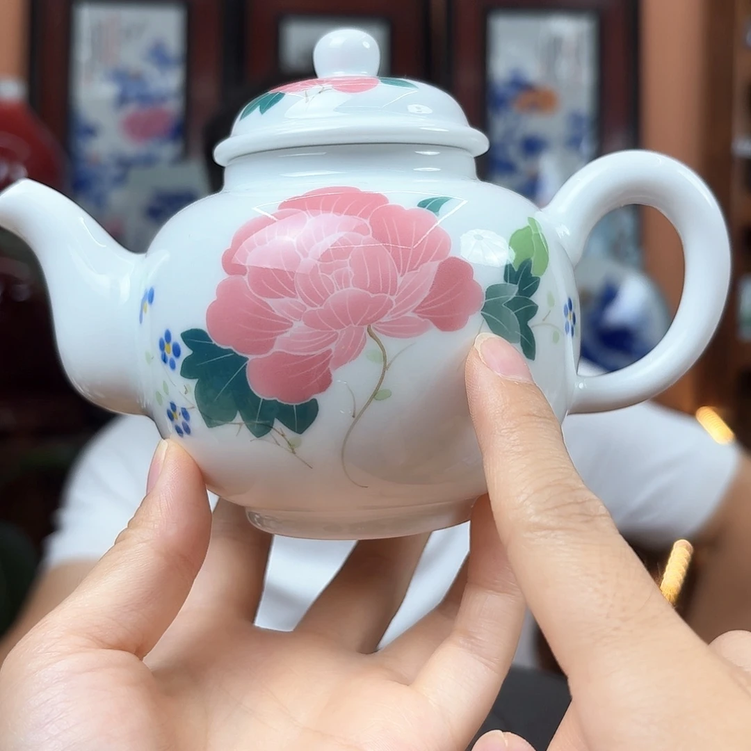 景德镇陶瓷手工壶