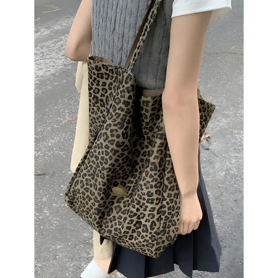 2025新款豹纹帆布学院风百搭大容量学生大托特包包包女单肩包小众