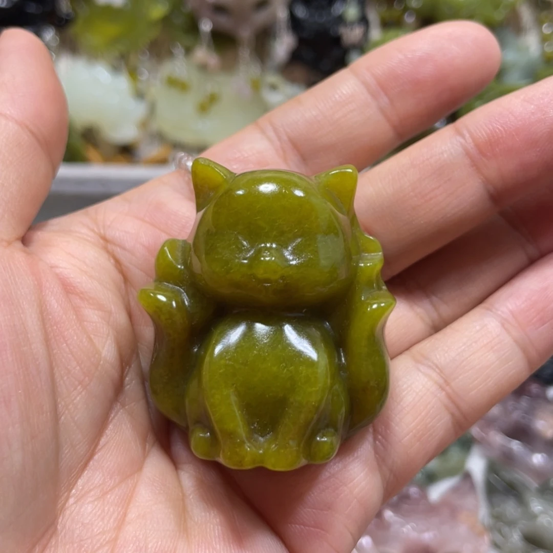 【闪购商品】岫玉颈饰未镶嵌18手把