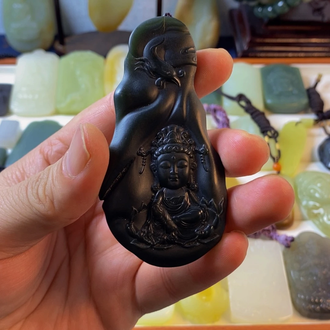 未镶嵌和田玉把件