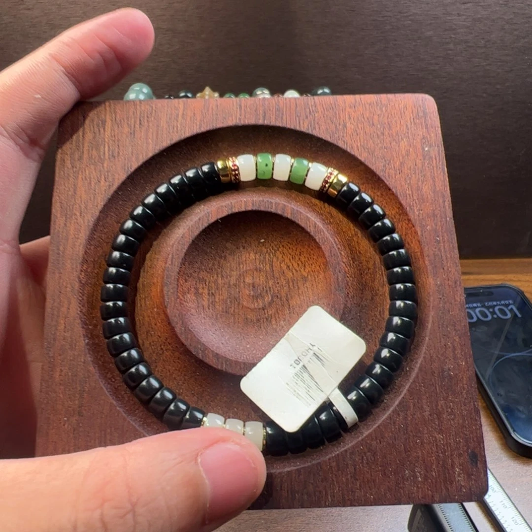 龍***2和田玉（糖玉）未镶嵌手链