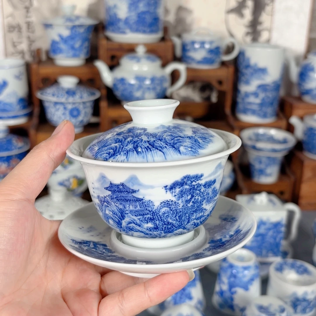 万***哥青花瓷器手绘作品陶瓷盖碗