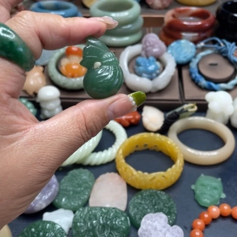 合金石英质玉（黄龙玉）手链