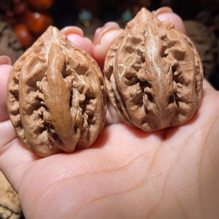 把件文玩核桃东北楸子小雪101