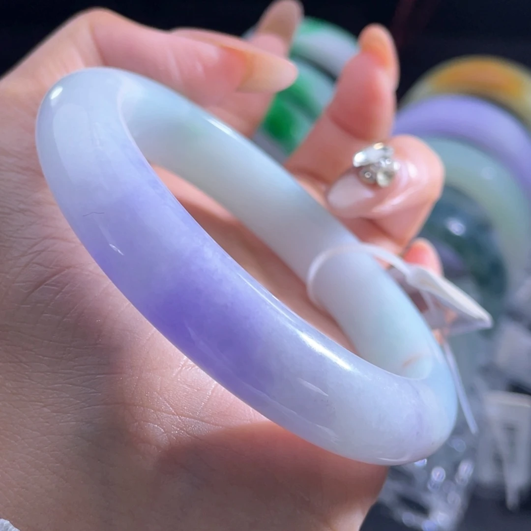 未镶嵌手镯定制翡翠