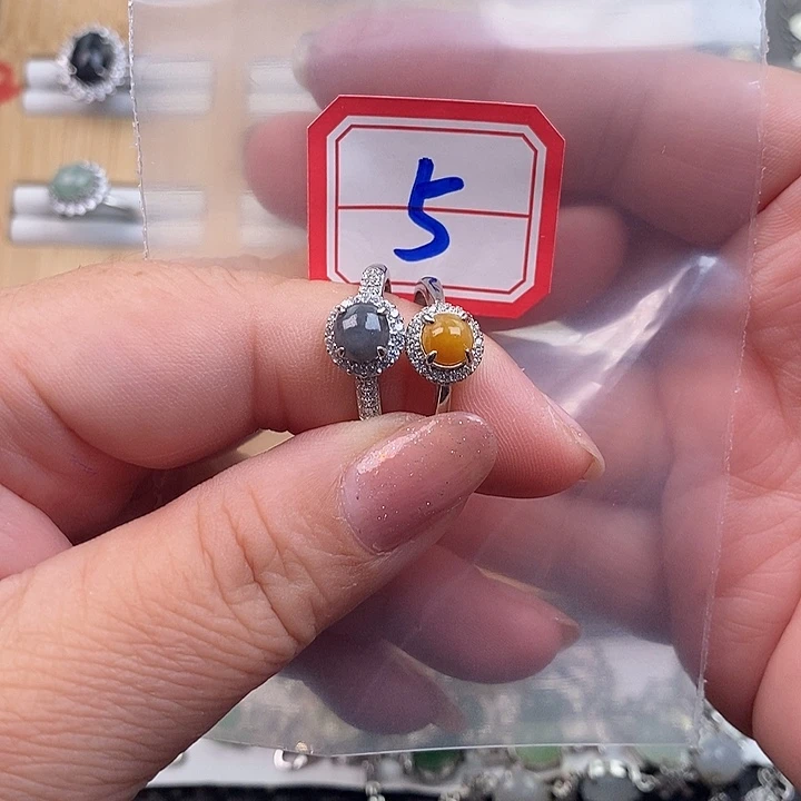 未镶嵌戒指翡翠缅甸