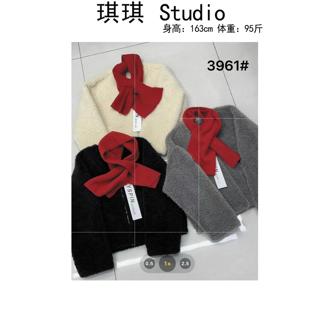 《琪琪家》冬季新款重工设计带红围巾拉链气质减龄毛毛外套3961-CS