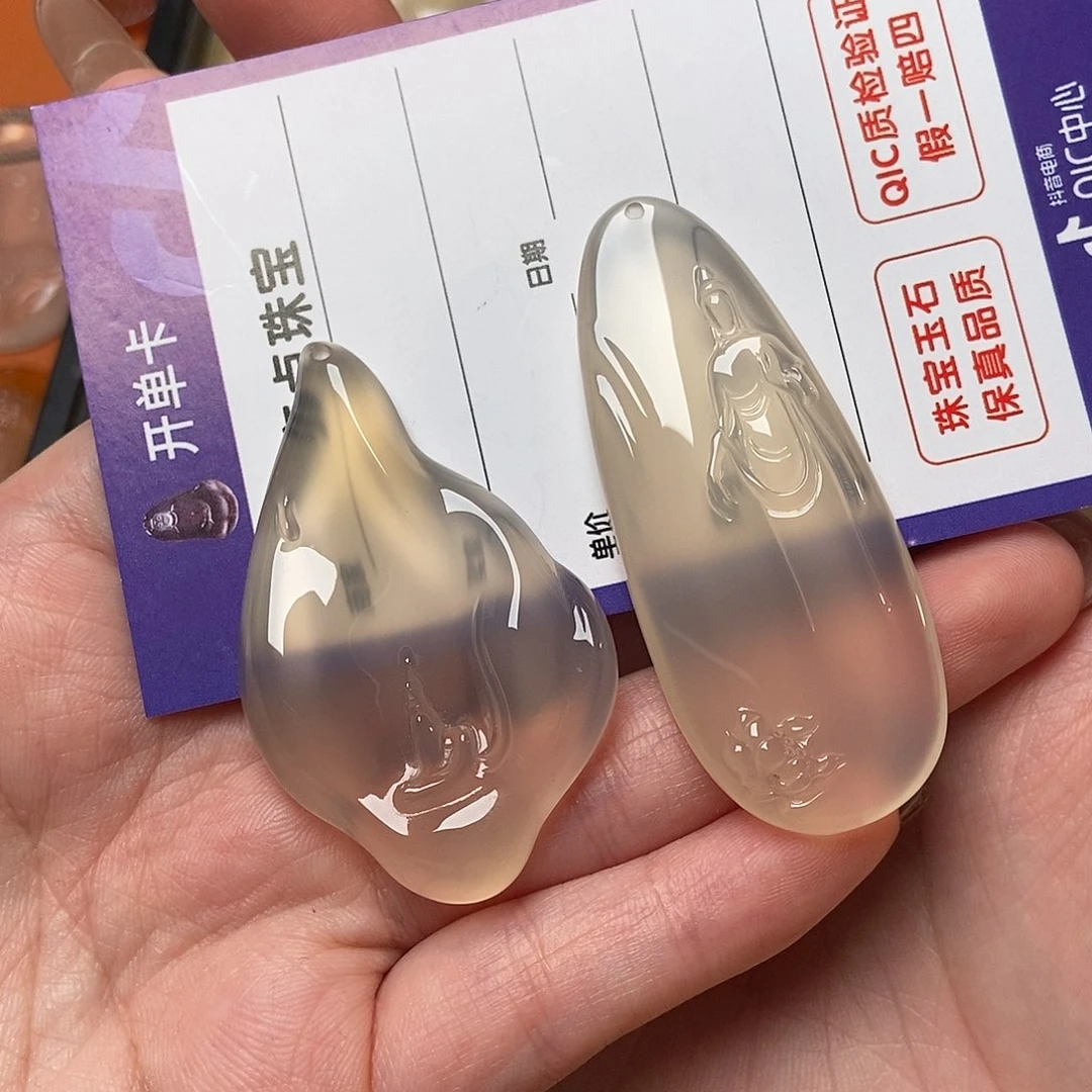 金***鹏玛瑙/玉髓未镶嵌颈饰