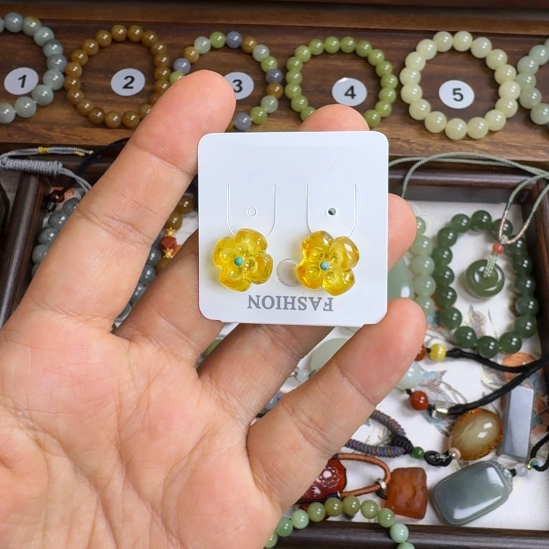 喜***呆琥珀未镶嵌耳饰耳钉