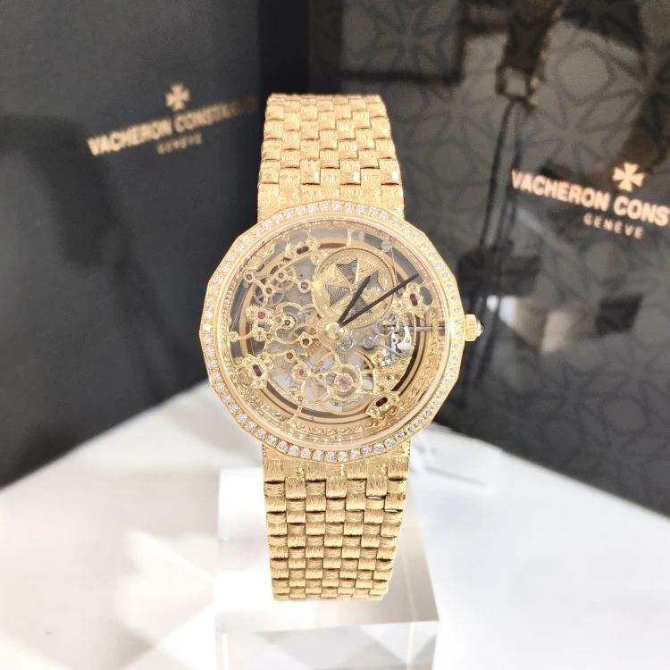 95新/江诗丹顿/表径33.5/自动机械/S992510310001/[251118XZA]