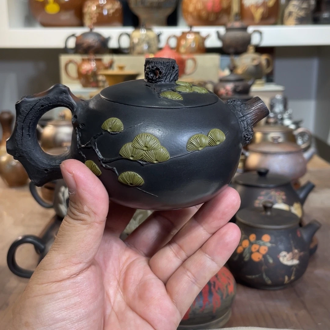 壶松柏球孔190毫升左右