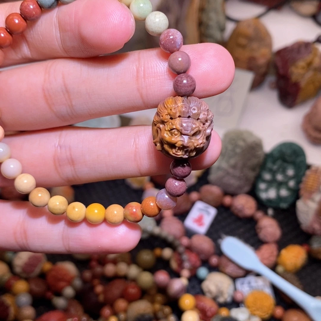 石英质玉（阿拉善玉）手链未镶嵌