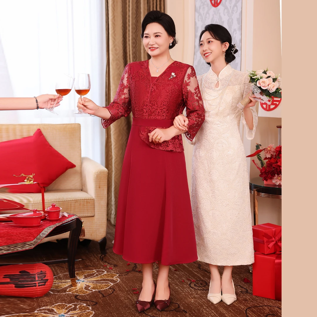 订婚喜服连衣裙喜婆婆婚宴装10月结婚礼服洋气蕾丝假两件WH25599