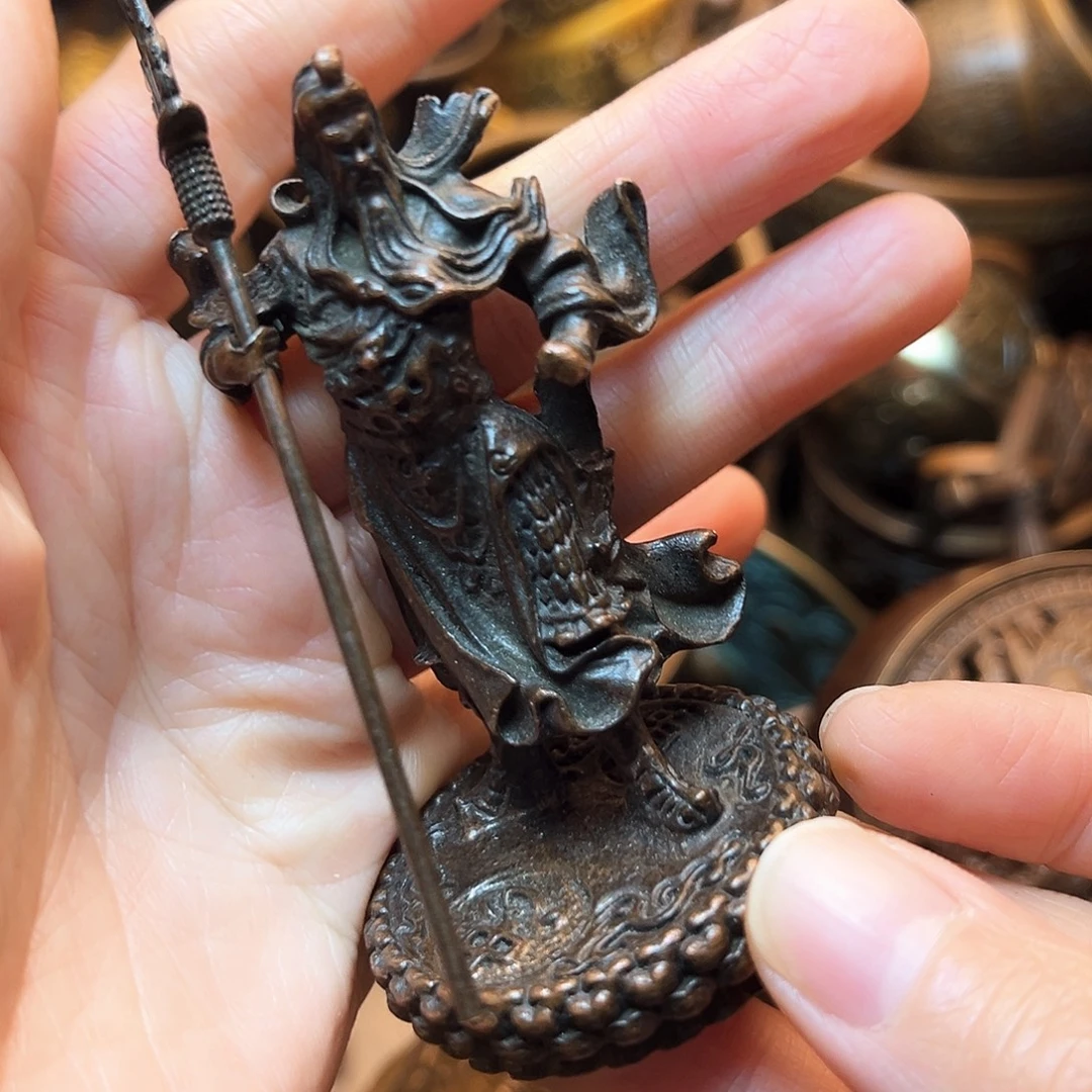 精美铜器工艺品等