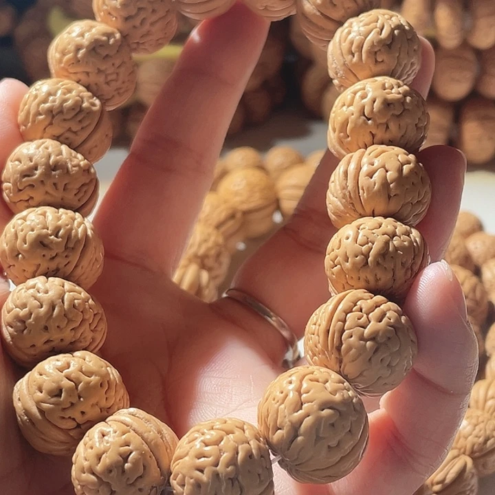 ꧁***꧂吊坠桃核桃核手串金鱼肚31