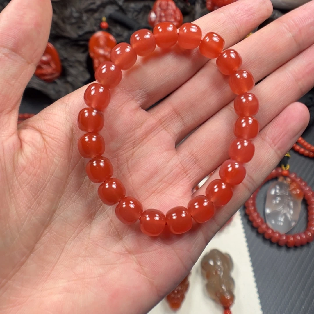 南红玛瑙未镶嵌颈饰