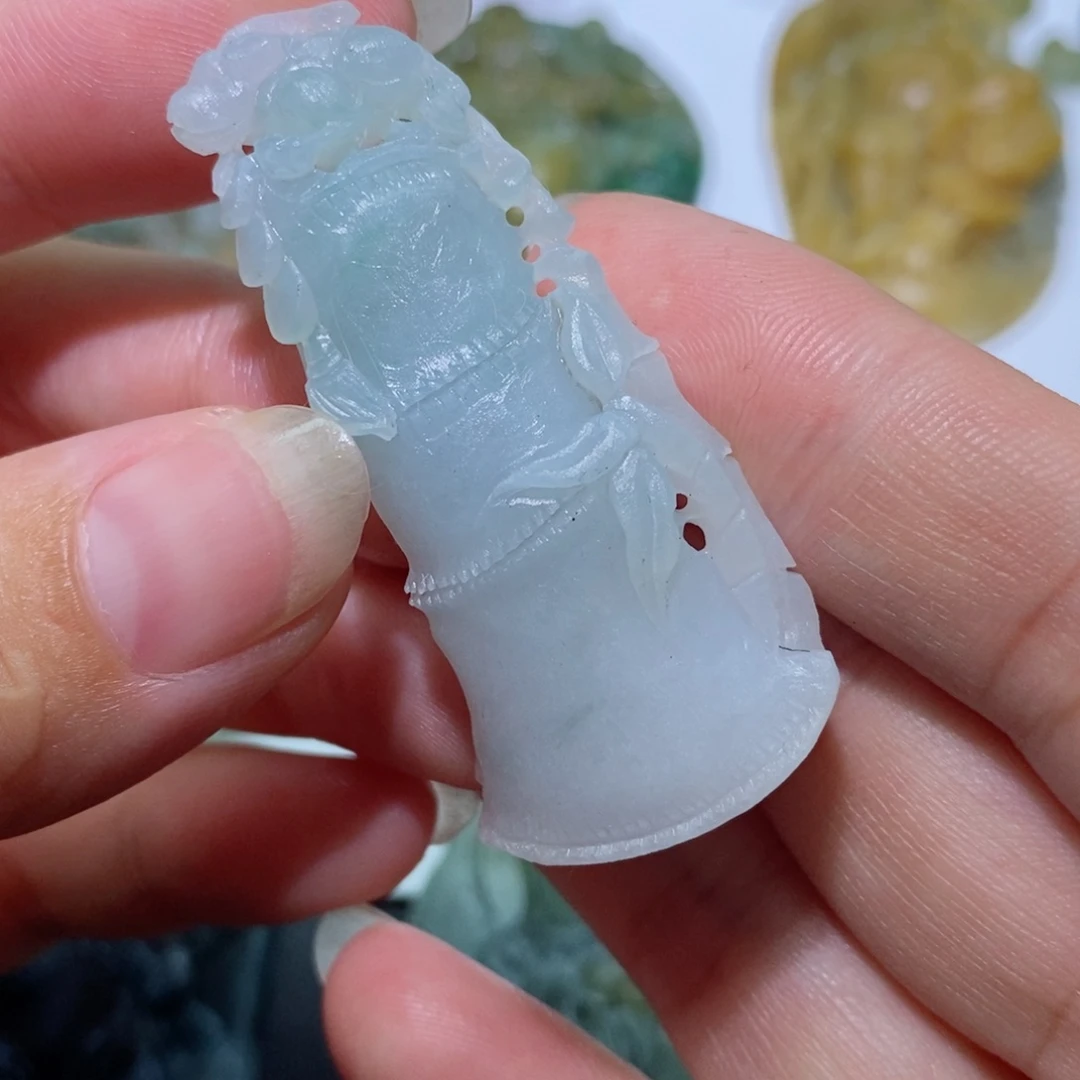 定制翡翠未镶嵌毛货