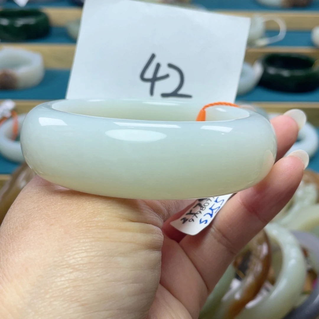 未镶嵌手镯和田玉圈口63