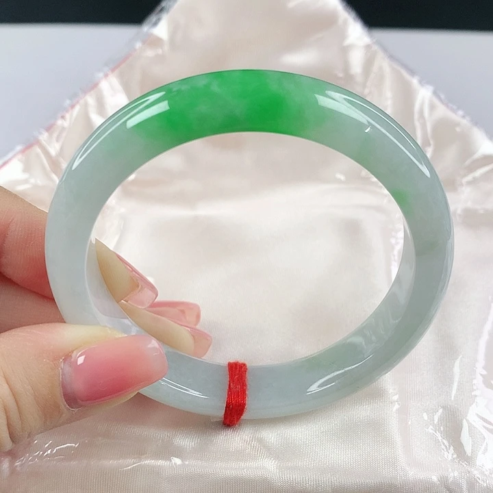 未镶嵌手镯翡翠翡翠844，有纹