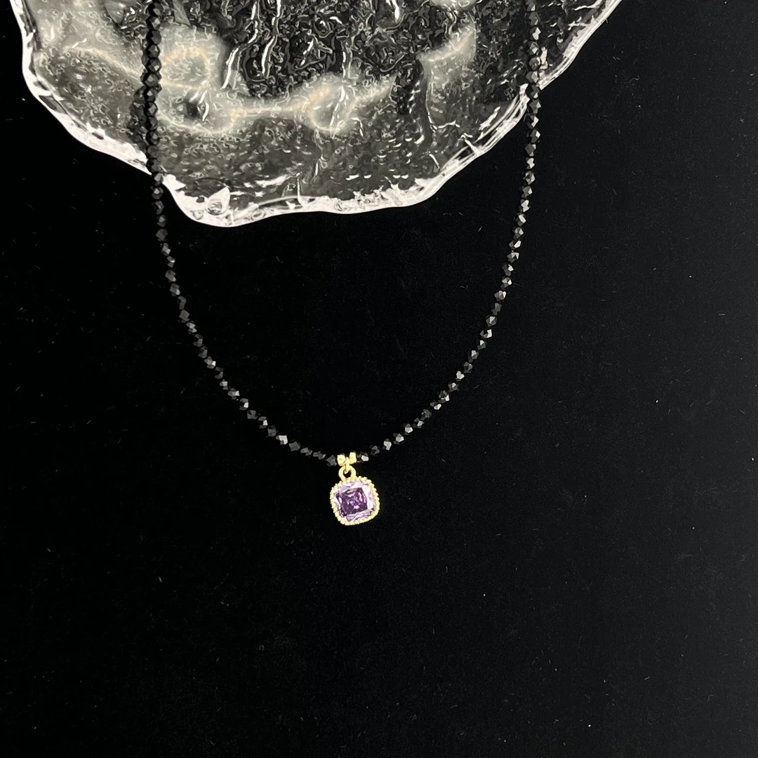 0833黑色方块项链