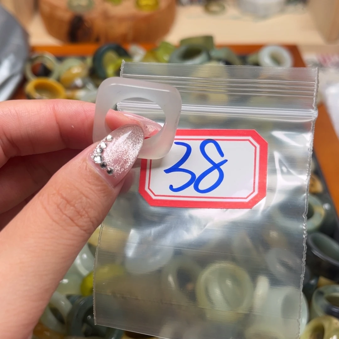 木***辛蛇纹石玉未镶嵌珠宝奇石