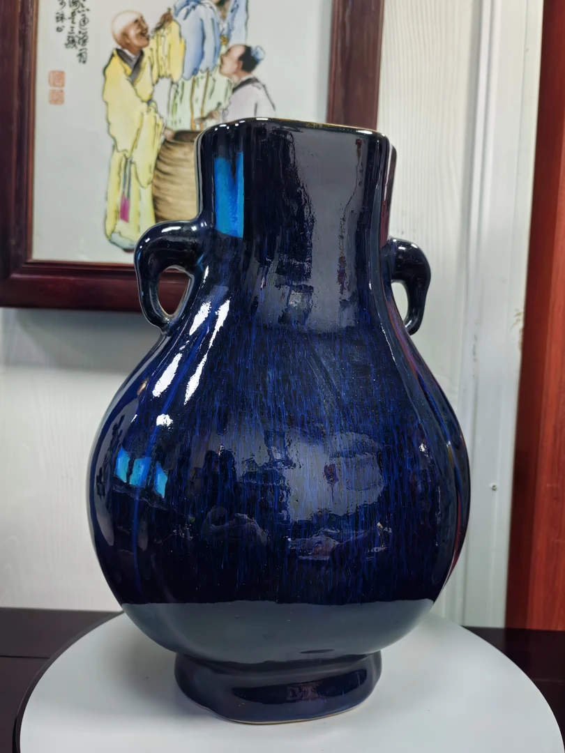 蓝釉双象耳瓷瓶花瓶
