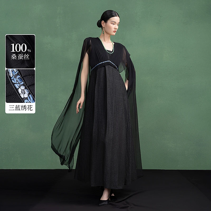 生活在左香云纱桑蚕丝连衣裙复古绣花拼飞片2025春季新品长裙女