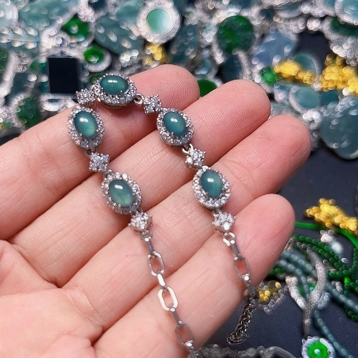 翡翠未镶嵌颈饰天然翡翠A货镶嵌