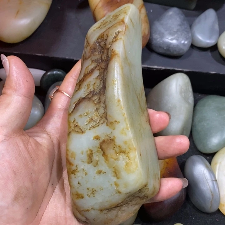 和田玉（糖玉）未镶嵌挂件