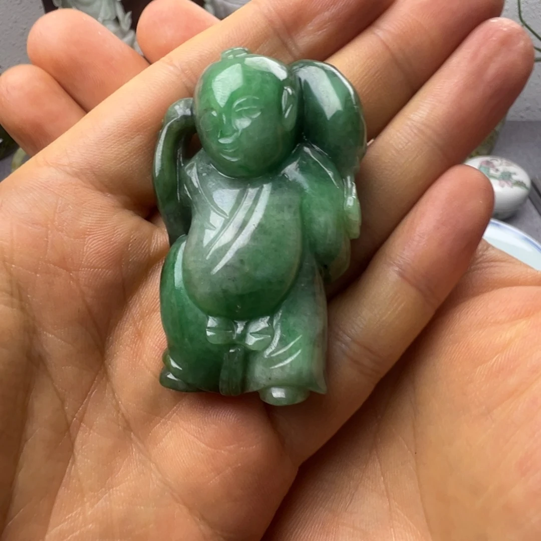 霄****翡翠未镶嵌颈饰00080