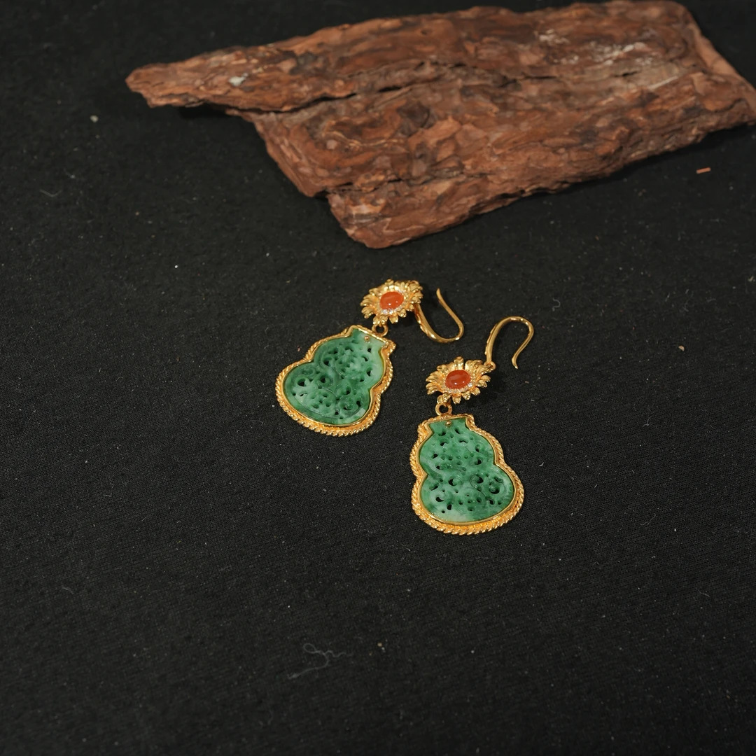 12.11香港王老板-翡翠耳饰5e789