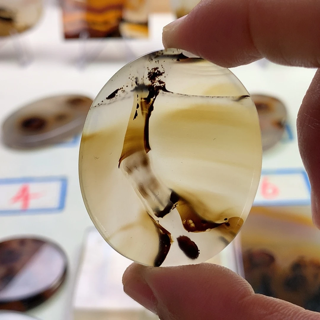 玛瑙/玉髓未镶嵌珠宝半成品