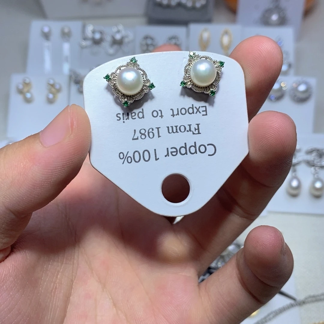 未镶嵌淡水珍珠耳饰