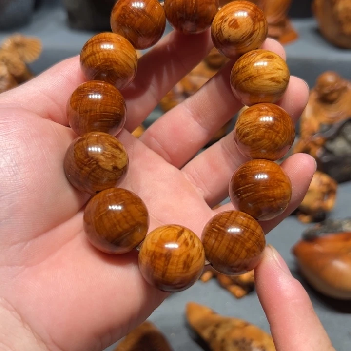柏木（崖柏）点点关注