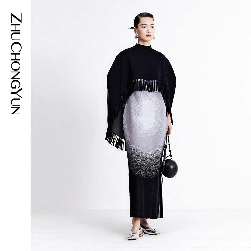 【圆启东方】ZHUCHONGYUN2023秋新款圆启提花羽毛流苏罩衫C1DE3735M