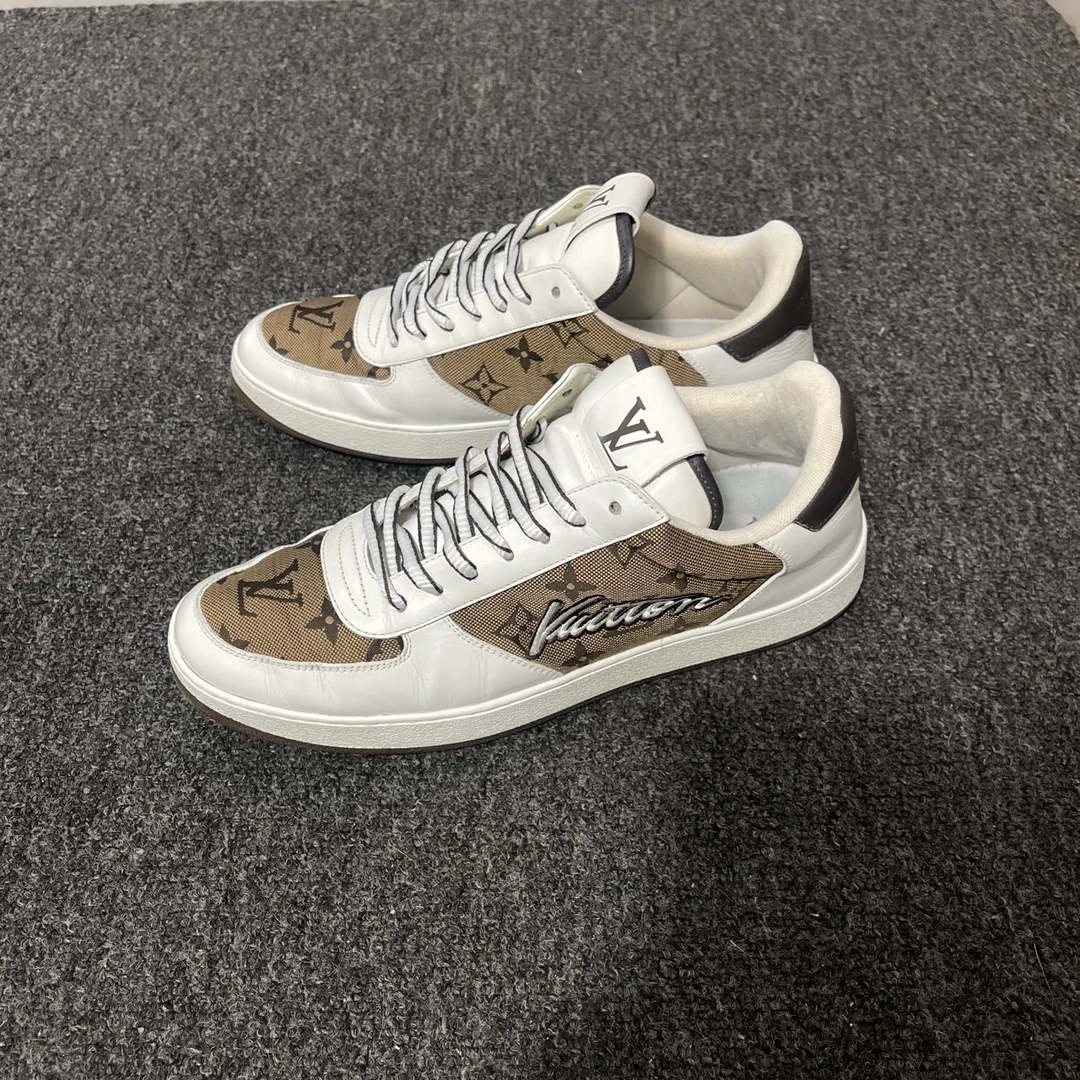 95新 LouisVuitton/路易威登 Rivoli白棕板鞋41.5码98新公价8700