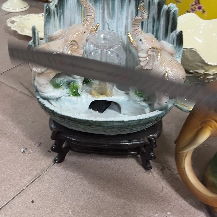 瓷片瑕。。。。。。。。。。。。。