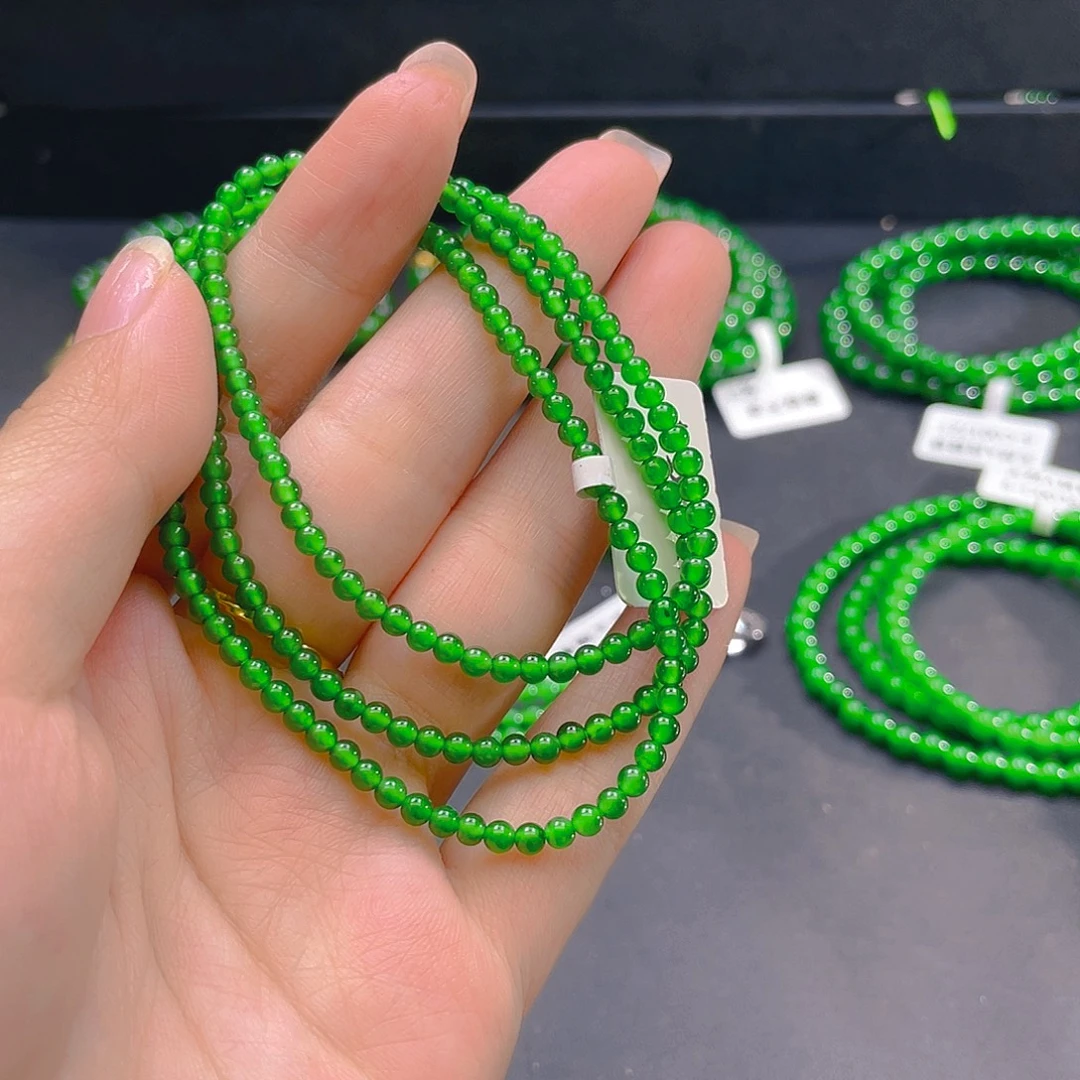 翡翠未镶嵌颈饰