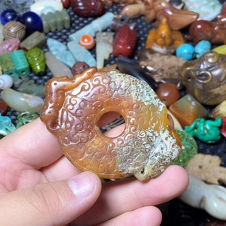 和田玉未镶嵌颈饰76