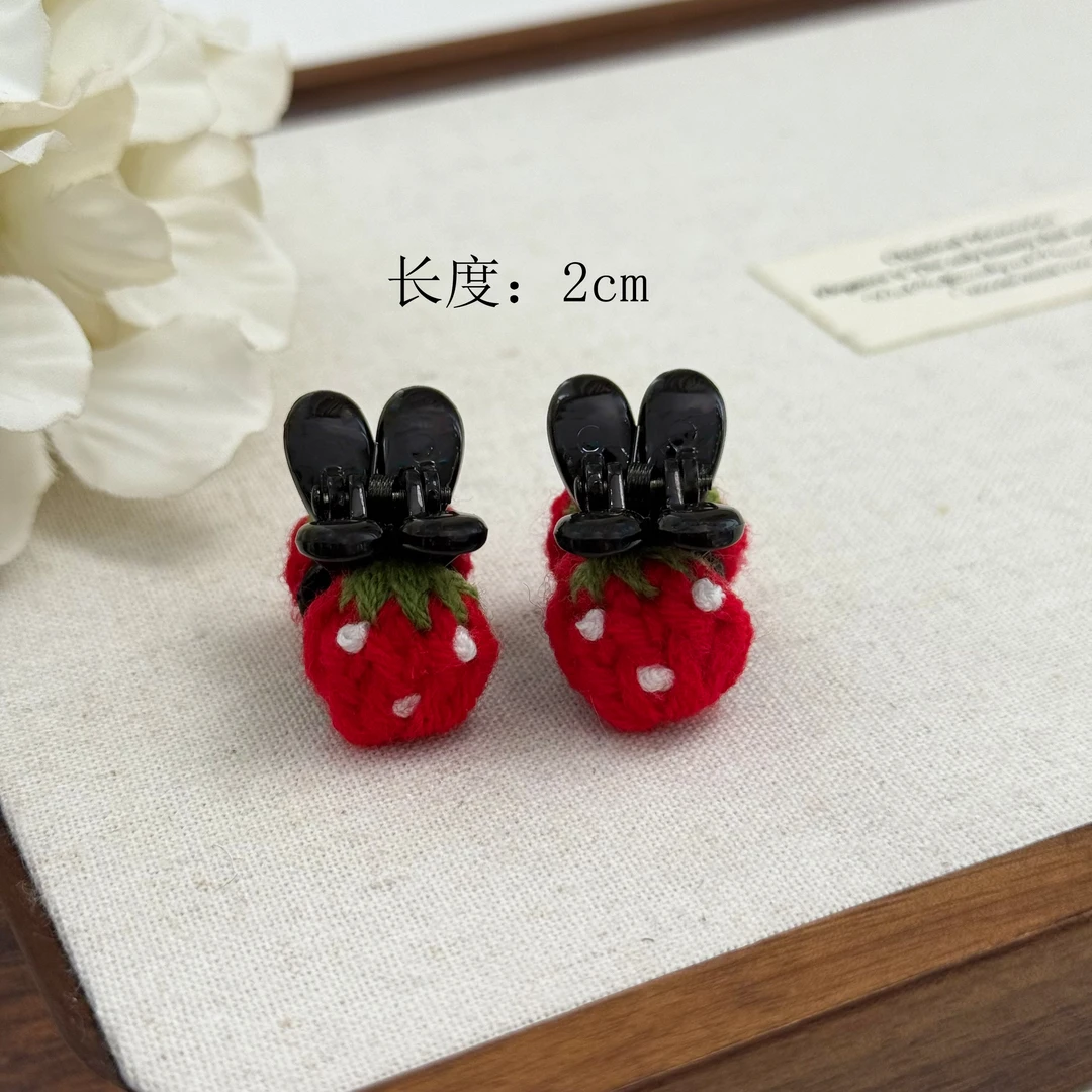BAOSHATI/宝莎缇F-1299可爱迷你草莓小对夹2CM