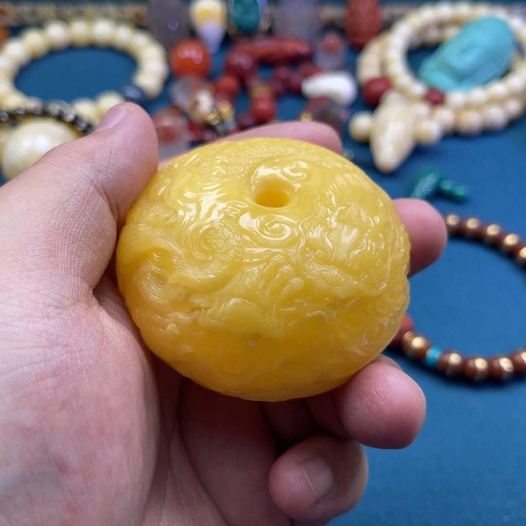 琥珀未镶嵌珠宝奇石