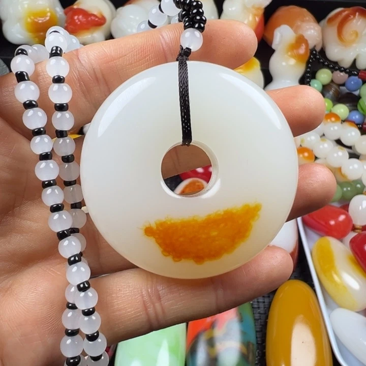 新疆戈壁五彩石金丝