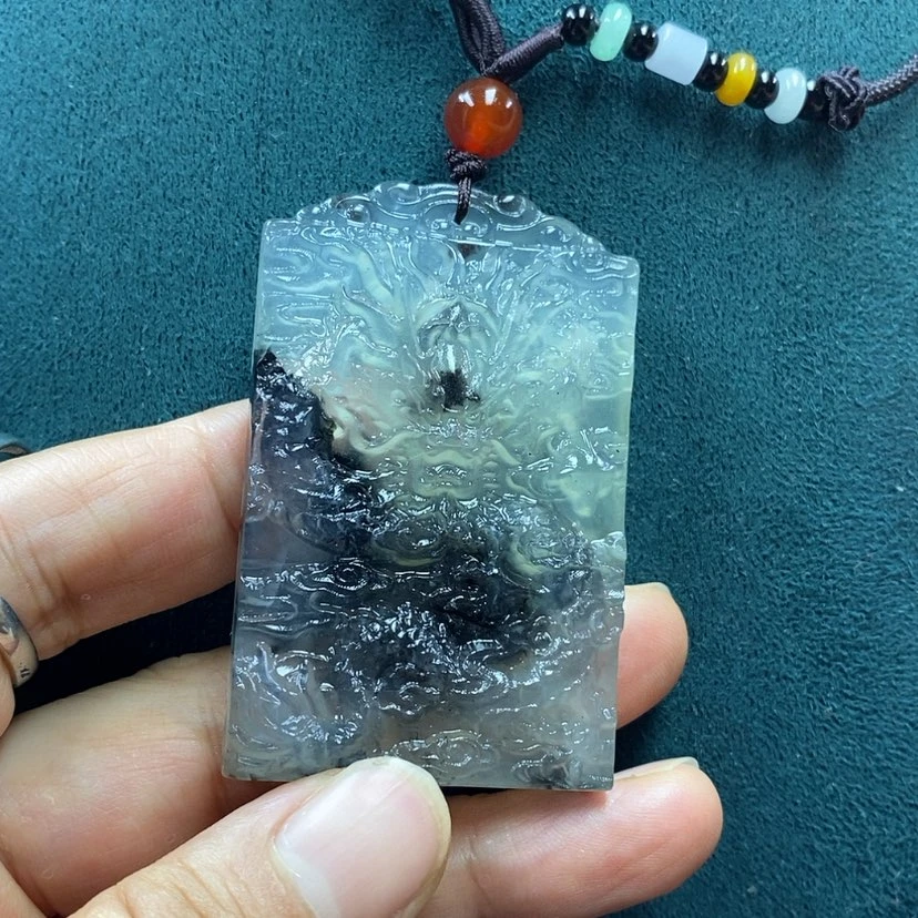 【闪购商品】蛇纹石玉未镶嵌吊坠