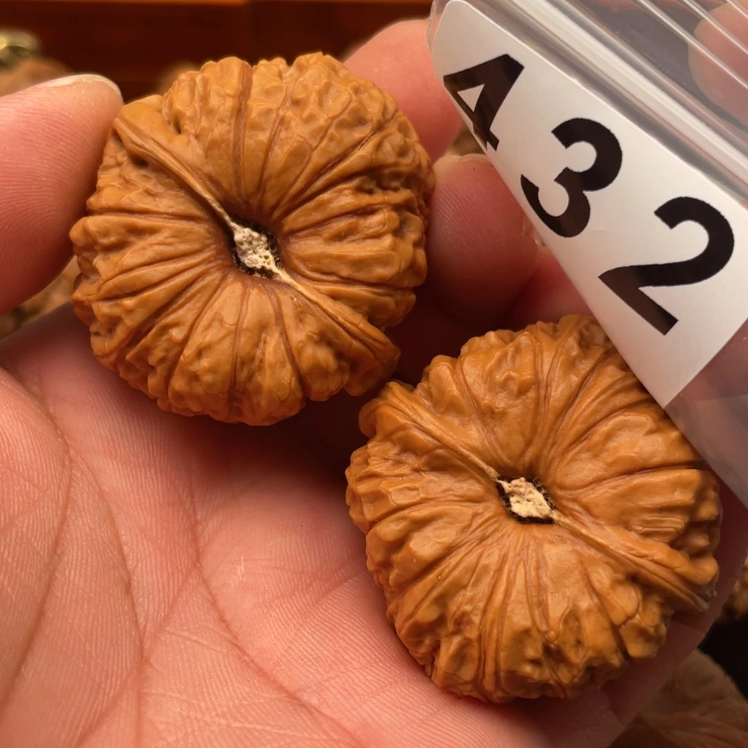 文玩核桃吊坠用****8南瓜