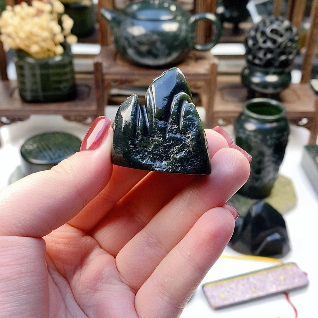 未镶嵌和田玉（青玉）挂件