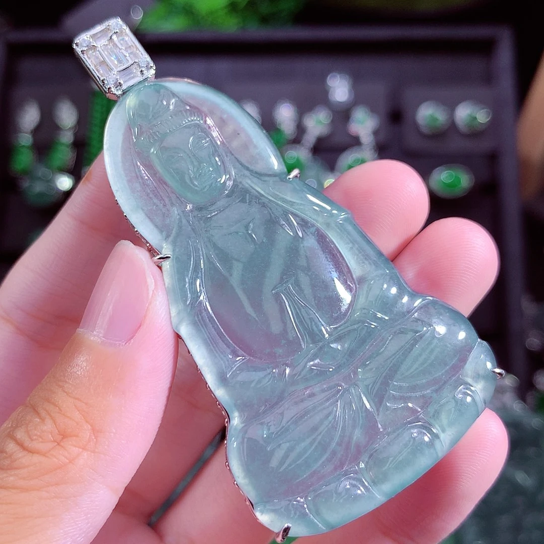 颈饰未镶嵌翡翠天然