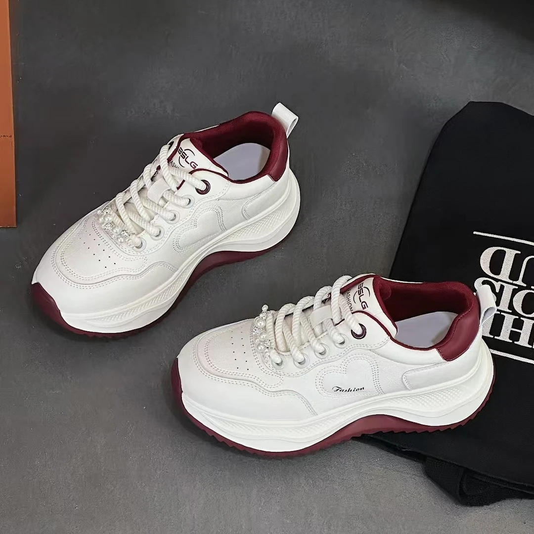 春季时尚休闲鞋短靴女士舒适阿甘鞋舒适百搭超轻