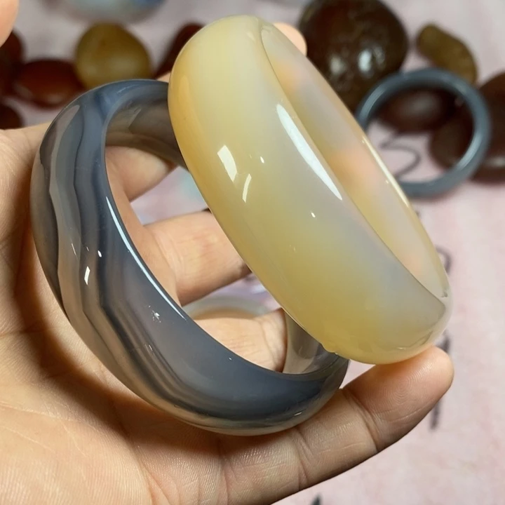 y***h未镶嵌玛瑙/玉髓珠宝奇石