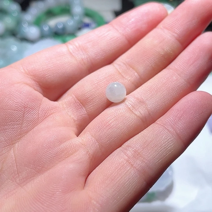 翡翠未镶嵌颈饰张****7天然