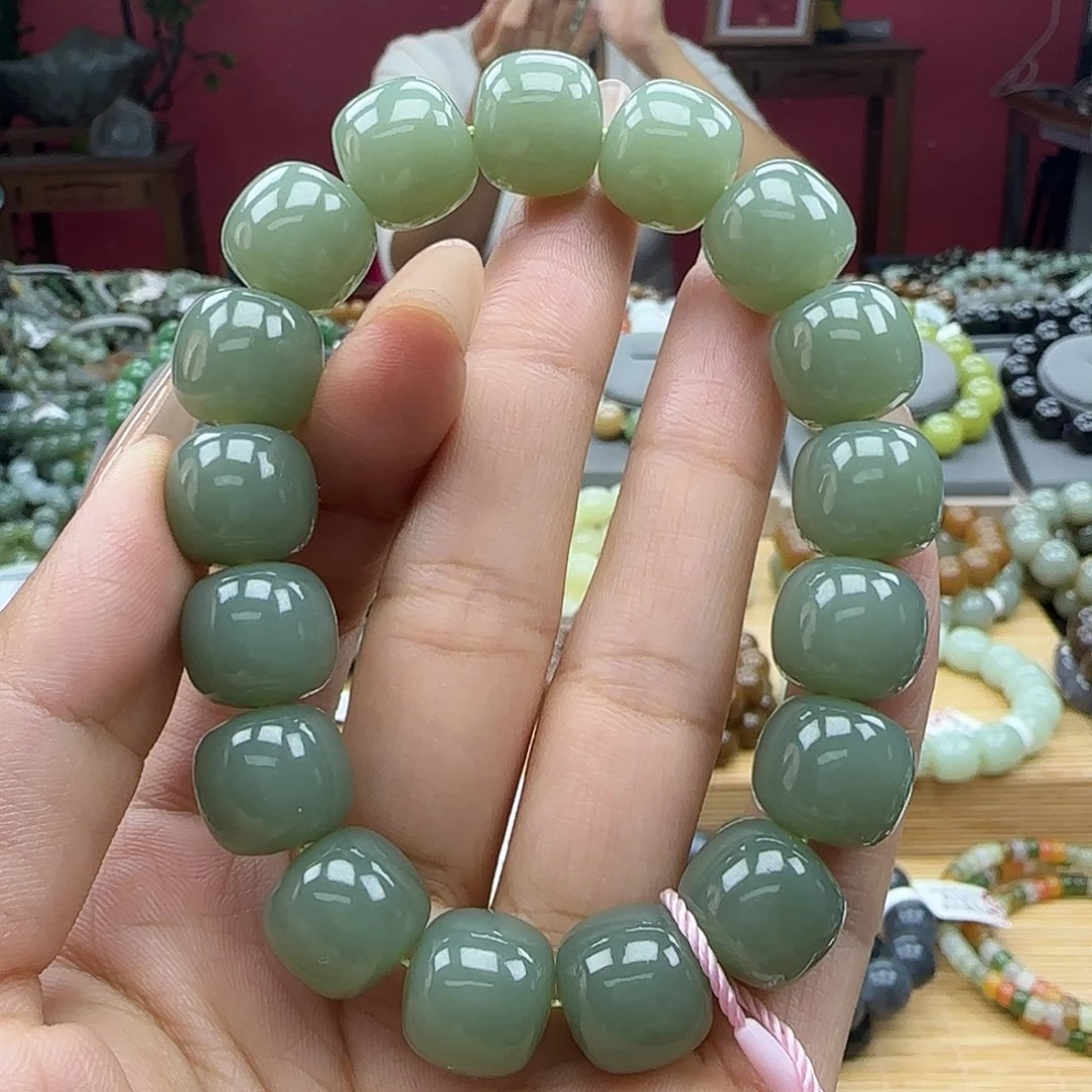 和田玉未镶嵌手串